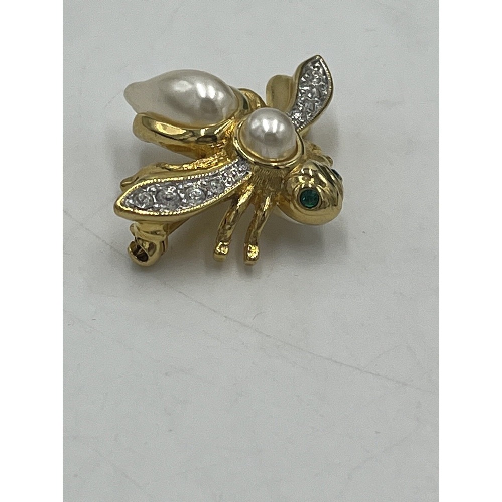 Vintage Joan Rivers Classics Collection Crystal RS Interchangeable Color Bee Pin